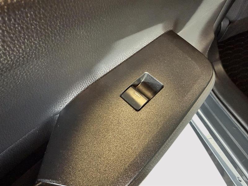 toyota Prius Prime 2024 - 18