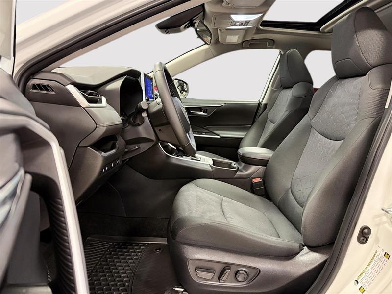 toyota RAV4 2024 - 2