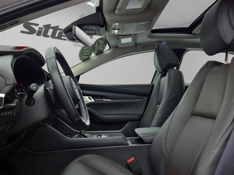 mazda Mazda3 2025 - 17