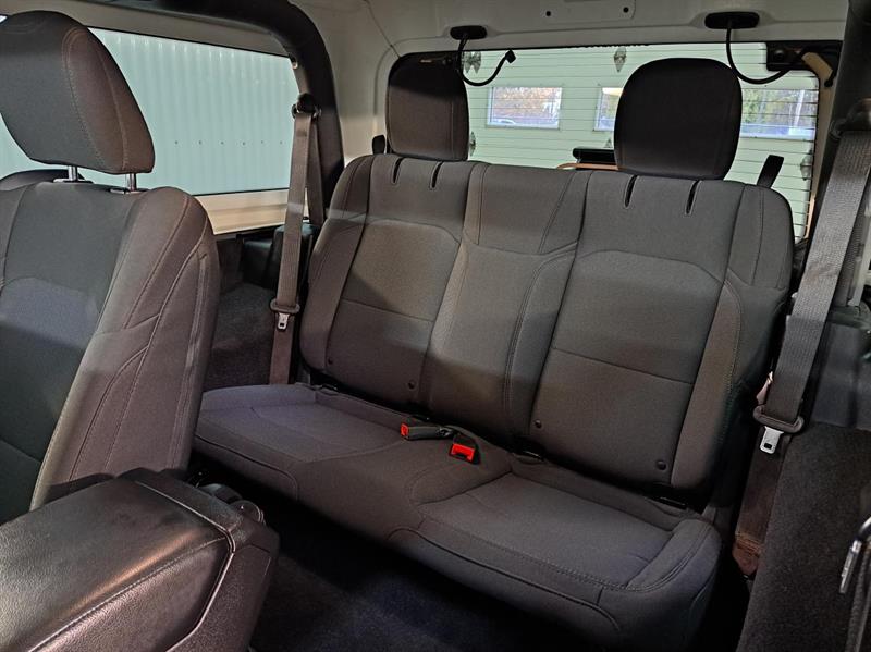 jeep Wrangler 2 Door 2023 - 5