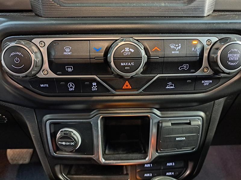 jeep Wrangler 2 Door 2023 - 12