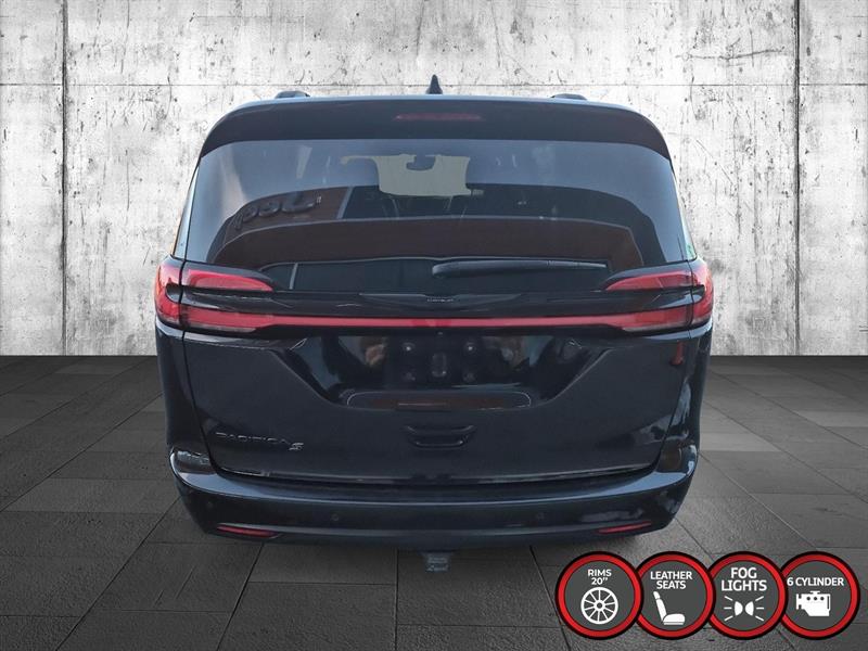 chrysler Pacifica 2022 - 3