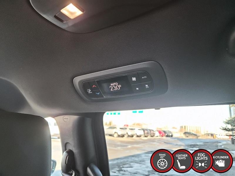 chrysler Pacifica 2022 - 19