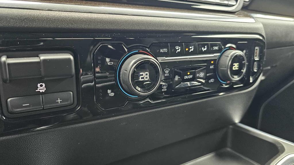 chevrolet Silverado 1500 2024 - 35