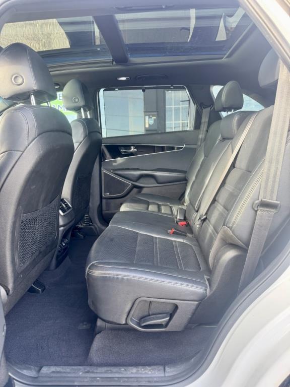 kia Sorento 2018 - 16