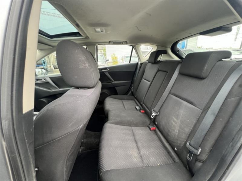 mazda Mazda3 2010 - 18