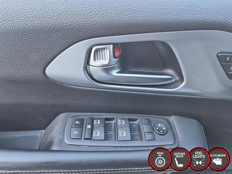 chrysler Pacifica 2022 - 10