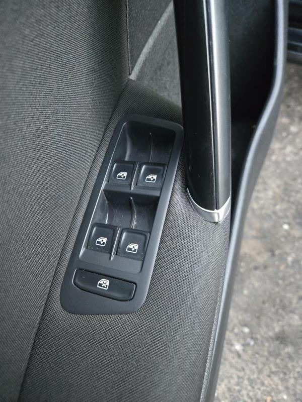 volkswagen Golf SportWagen 2019 - 17