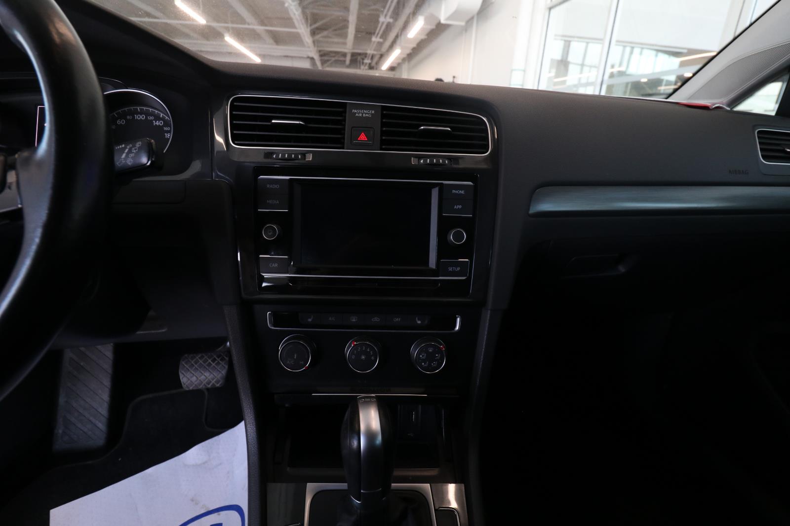 volkswagen Golf SportWagen 2018 - 13