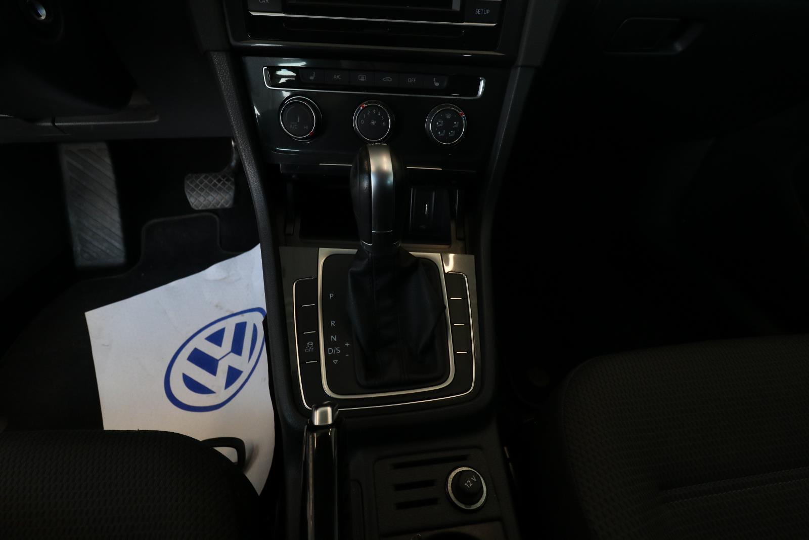 volkswagen Golf SportWagen 2018 - 14