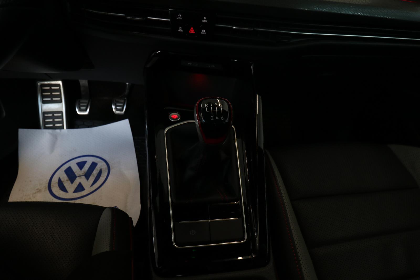 volkswagen Golf GTI 2023 - 15