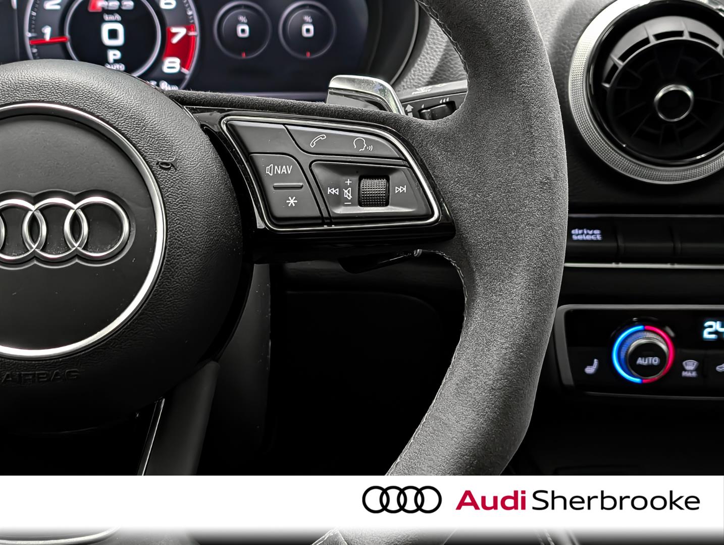 audi RS 3 Sedan 2019 - 18