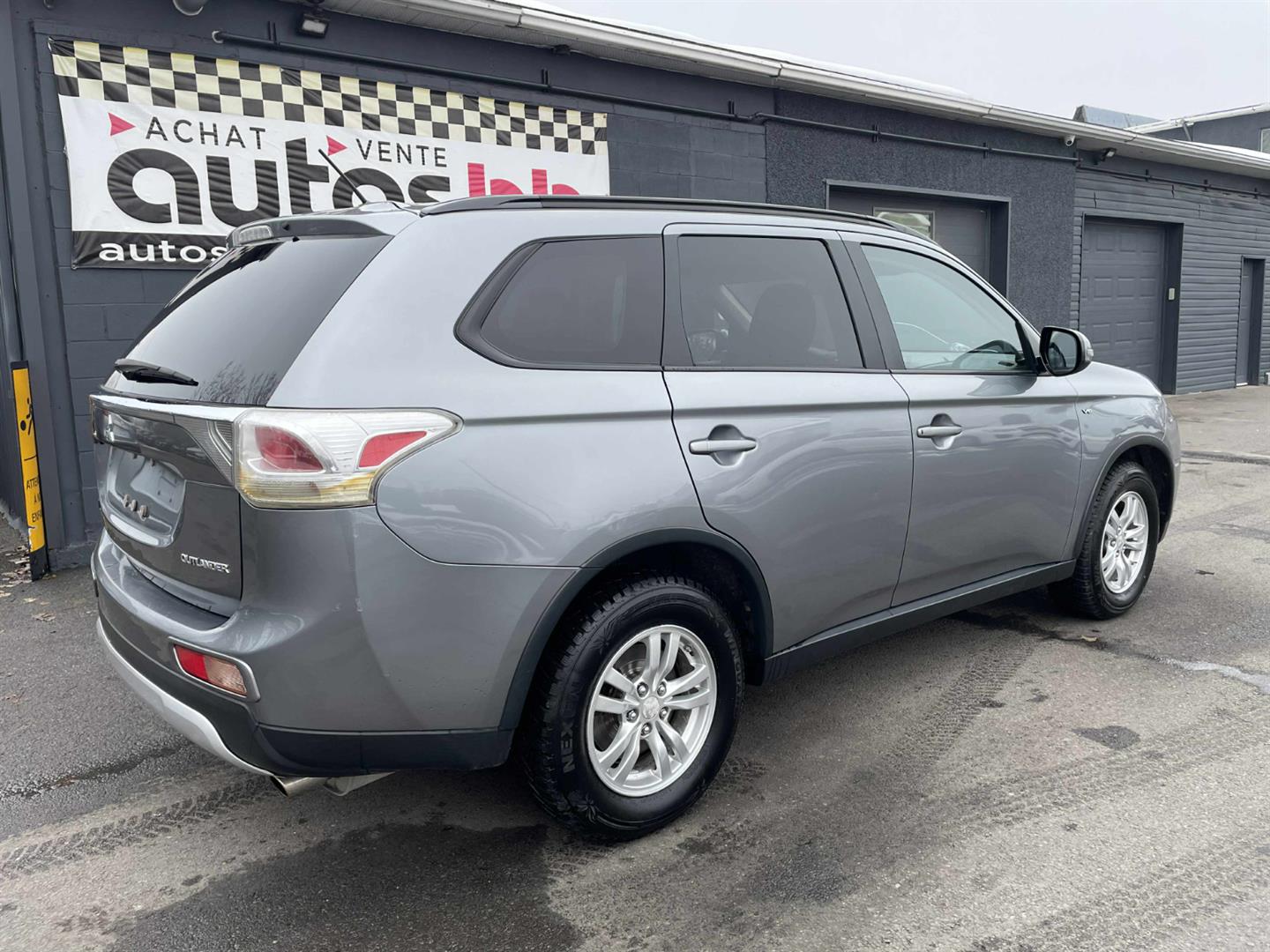 mitsubishi Outlander 2015 - 2