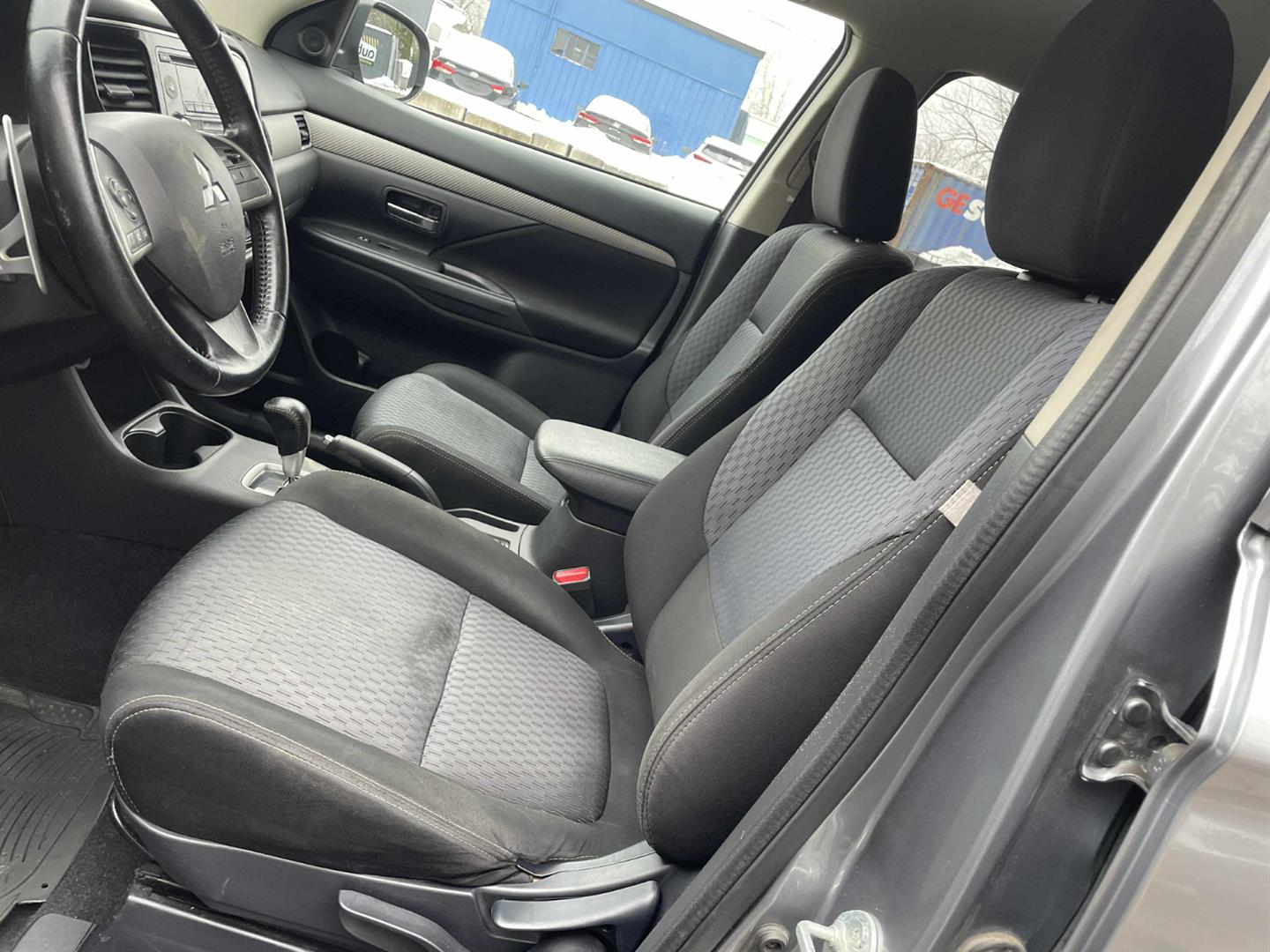 mitsubishi Outlander 2015 - 8