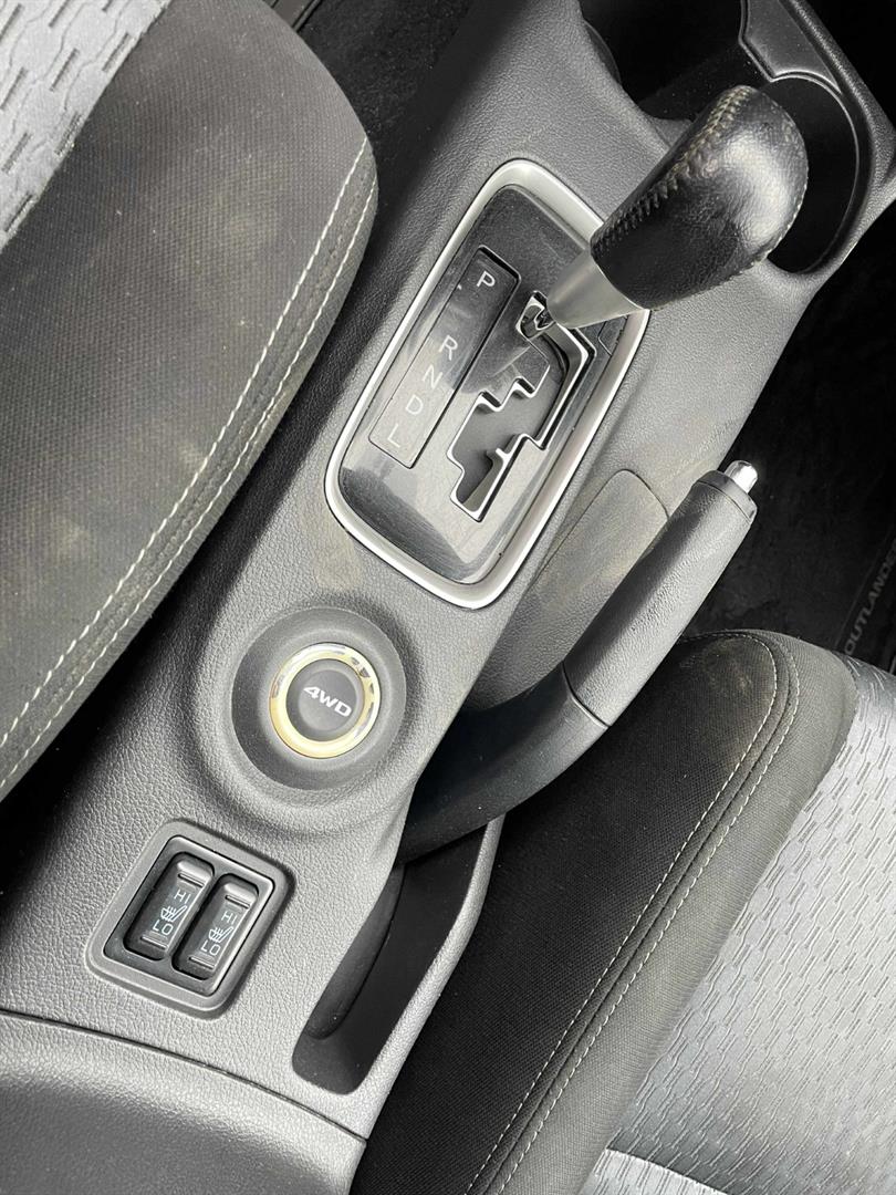 mitsubishi Outlander 2015 - 11