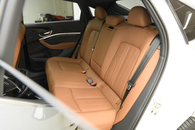 audi Q8 e-tron Sportback 2024 - 25