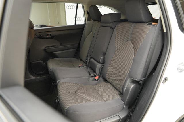 toyota Highlander 2023 - 22