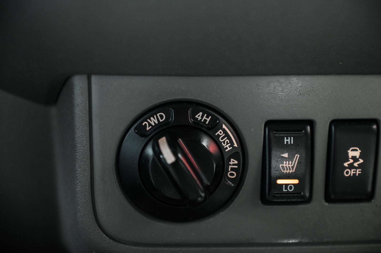 nissan Frontier 2016 - 28