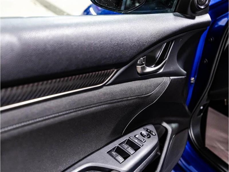 honda Civic 2018 - 12