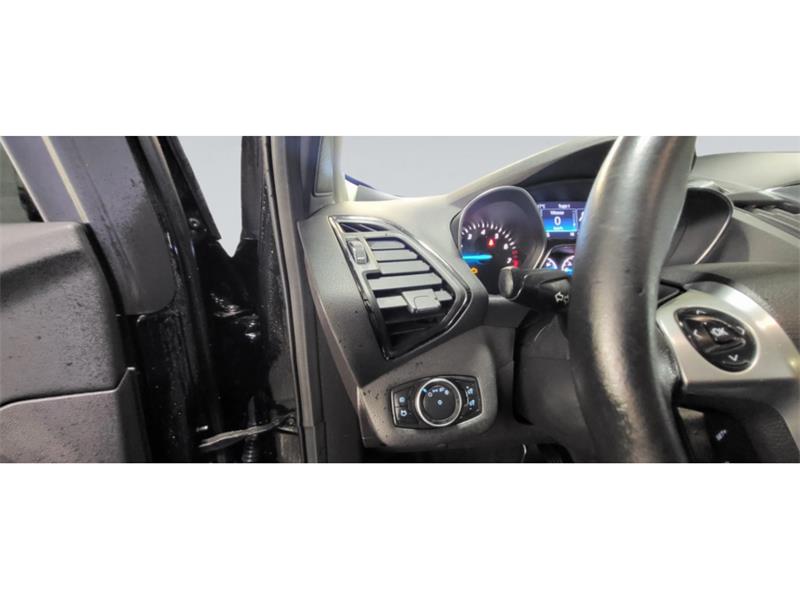 ford Escape 2016 - 18