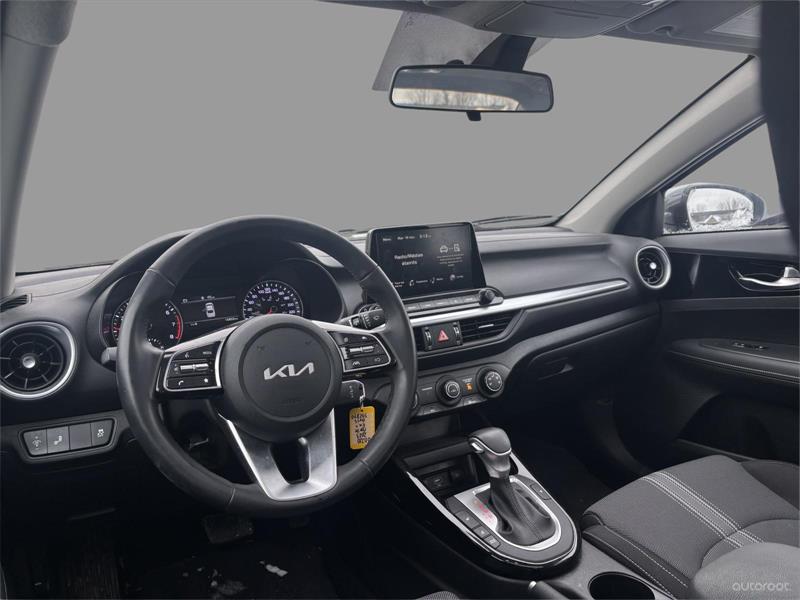 kia Forte 2023 - 8