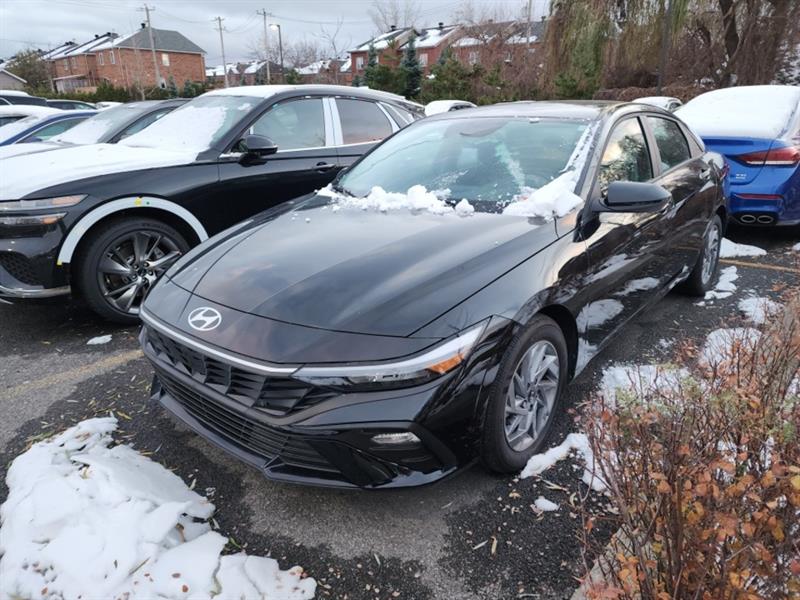 hyundai Elantra 2025