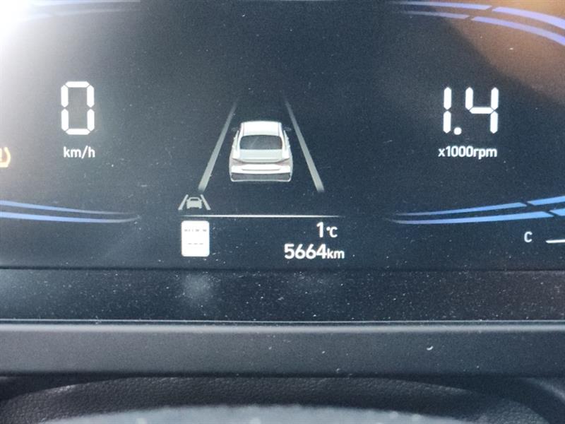 hyundai Elantra 2025 - 2