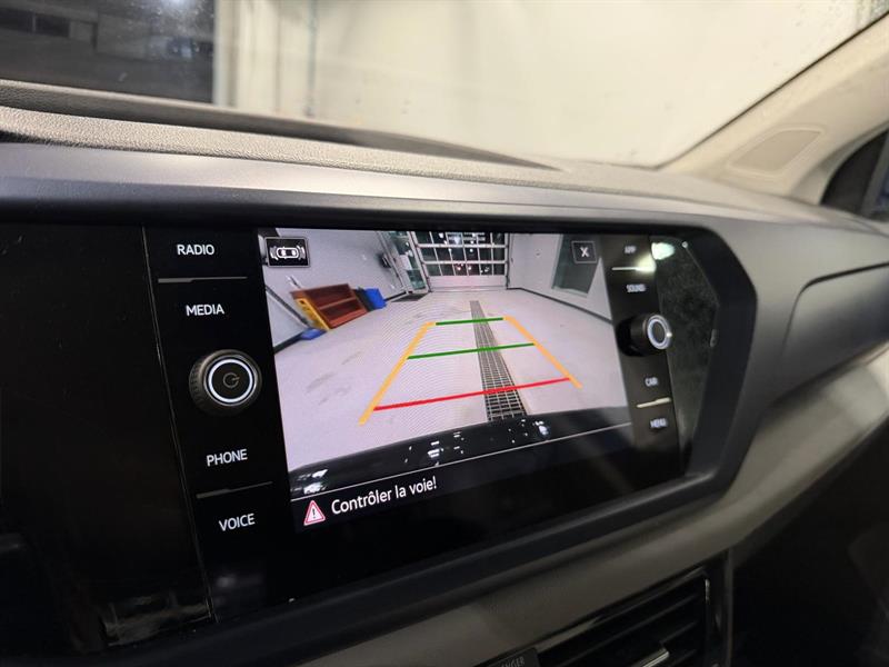 volkswagen Taos 2023 - 17