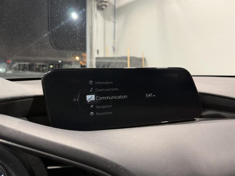 mazda Mazda3 2022 - 13