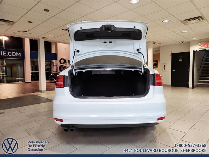 volkswagen Jetta 2015 - 8