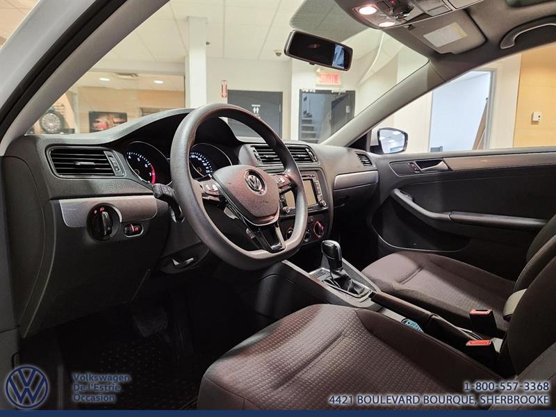 volkswagen Jetta 2015 - 9