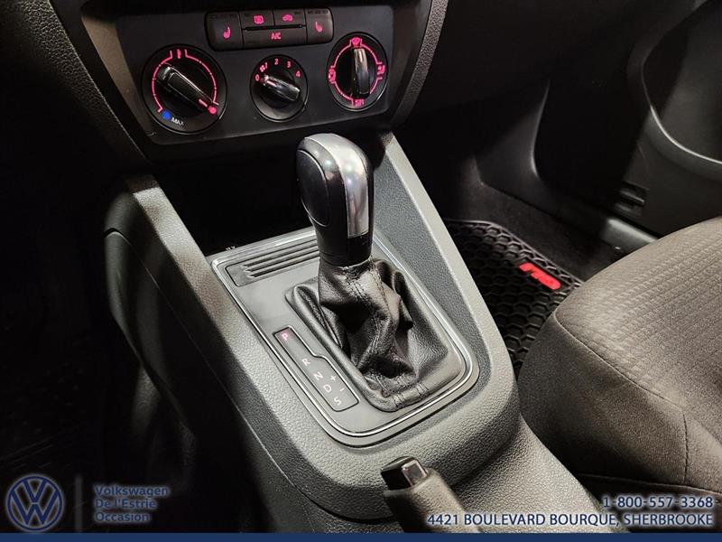 volkswagen Jetta 2015 - 18