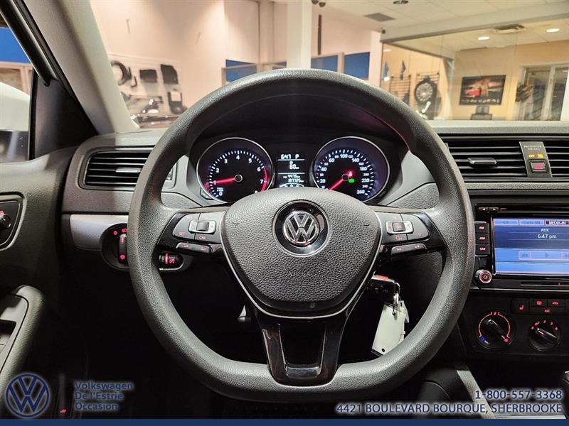 volkswagen Jetta 2015 - 19