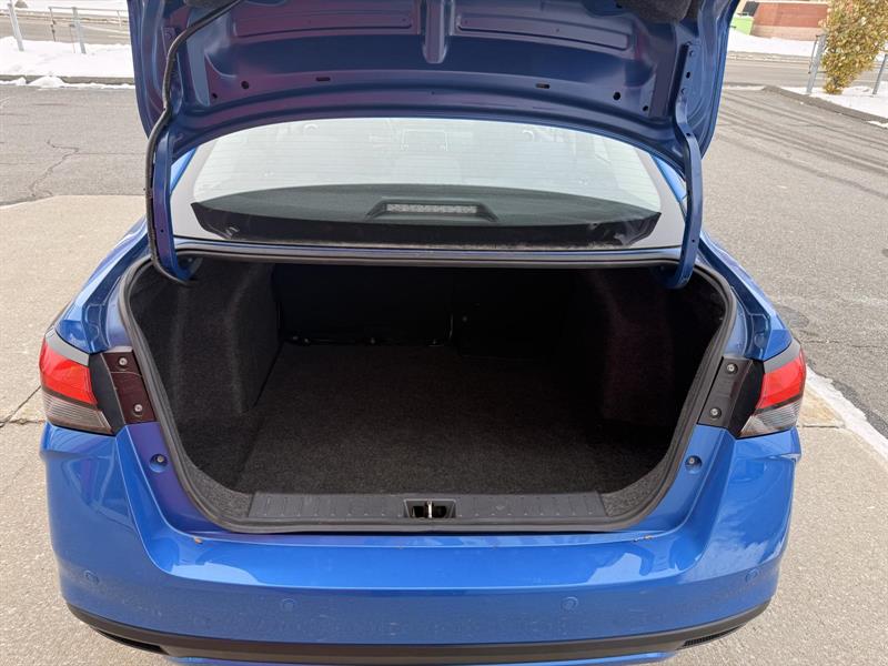 nissan Versa 2022 - 8