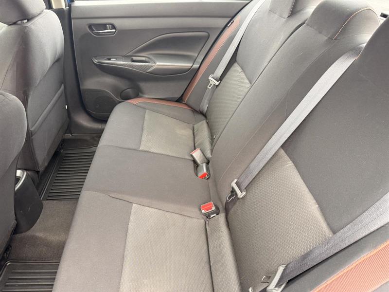 nissan Versa 2022 - 21