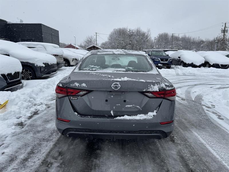 nissan Sentra 2021 - 4