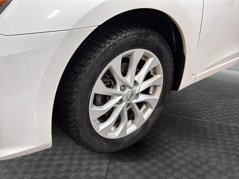 nissan Sentra 2017 - 9