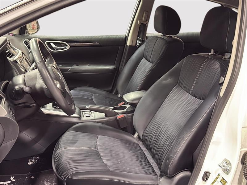 nissan Sentra 2017 - 11