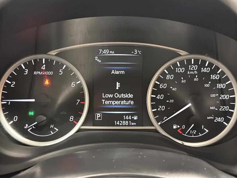 nissan Sentra 2017 - 15