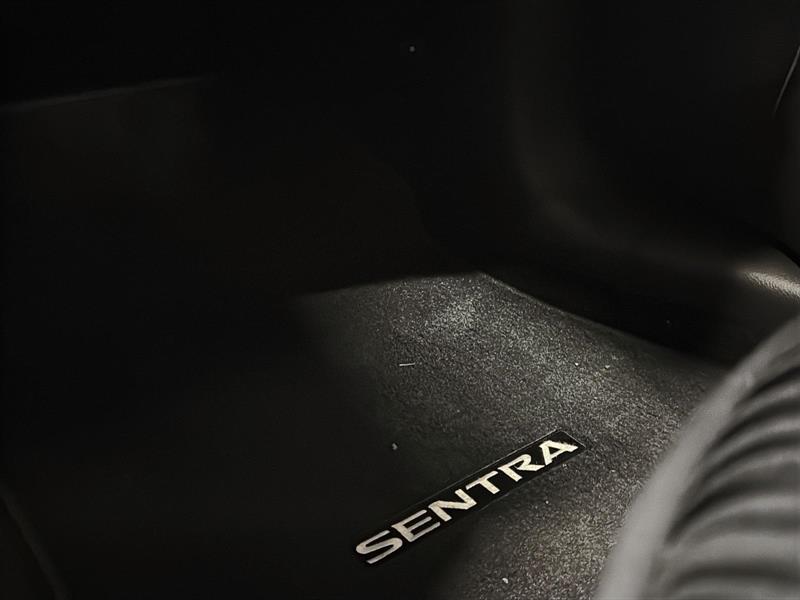 nissan Sentra 2017 - 21