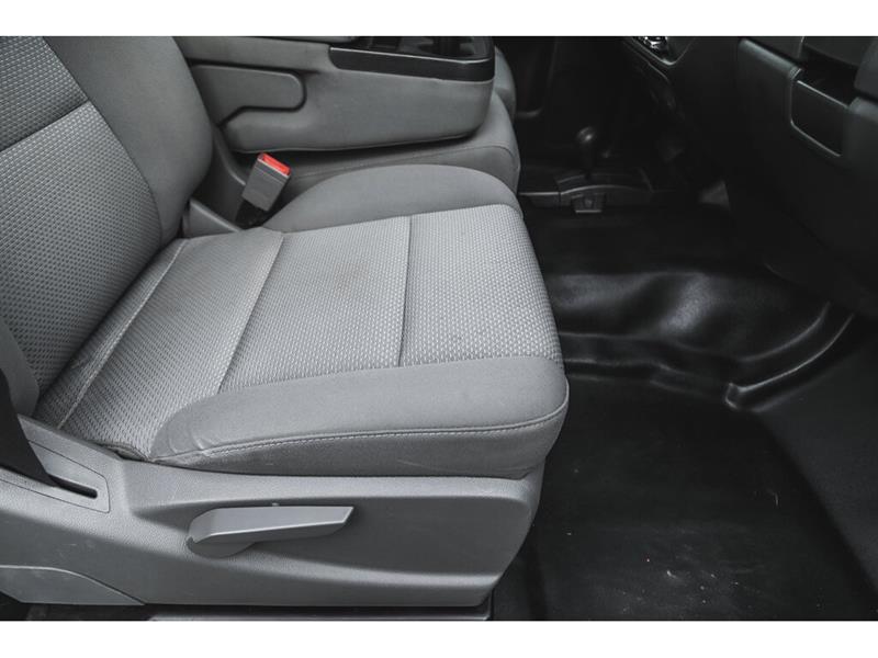 chevrolet Silverado 3500HD 2017 - 27