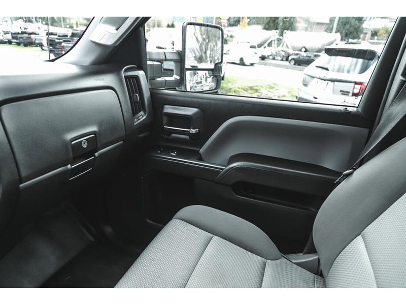 chevrolet Silverado 3500HD 2017 - 40