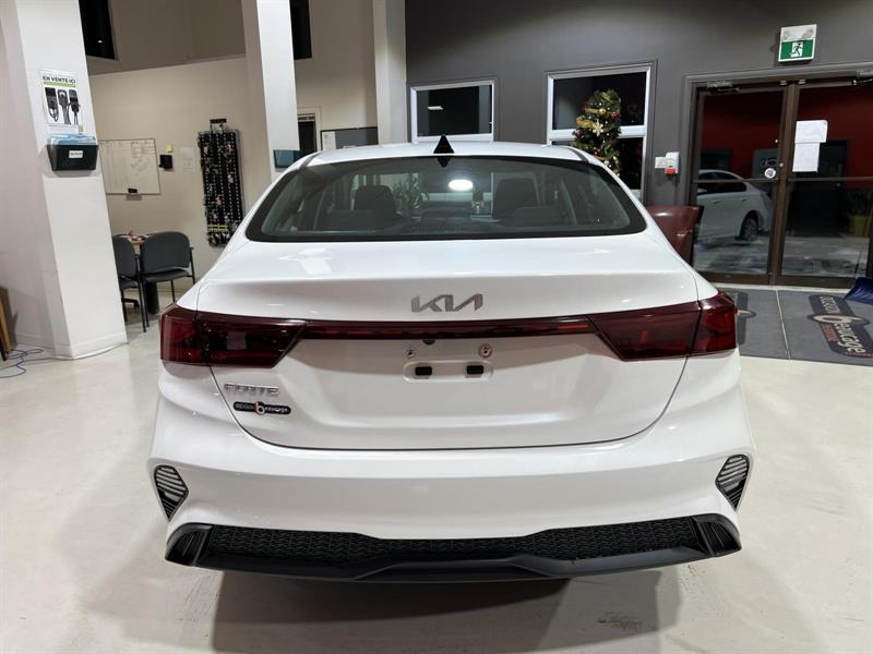 kia Forte 2023 - 5