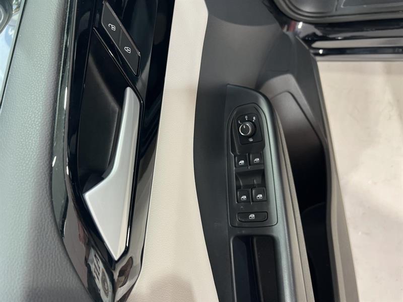 volkswagen Taos 2025 - 13