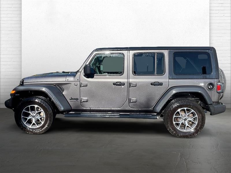 jeep Wrangler 2024 - 11