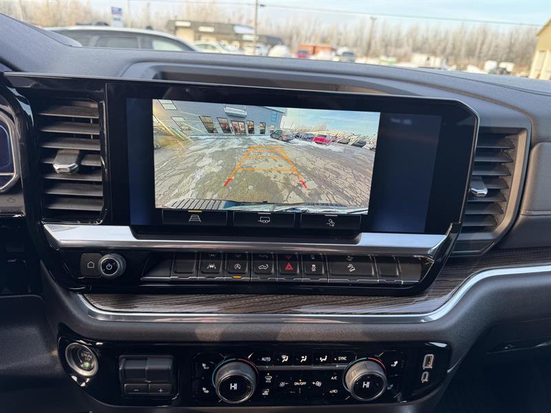 chevrolet Silverado 1500 2024 - 29