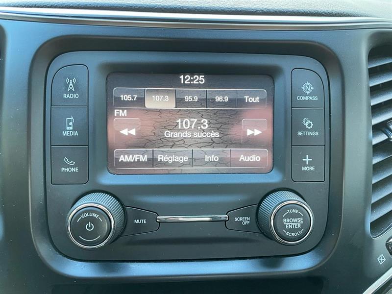 jeep Cherokee 2019 - 24