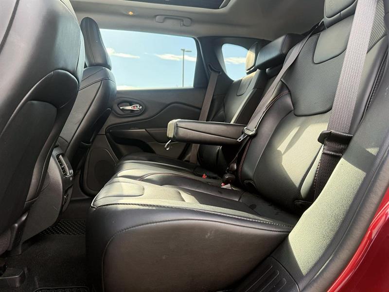 jeep Cherokee 2022 - 16