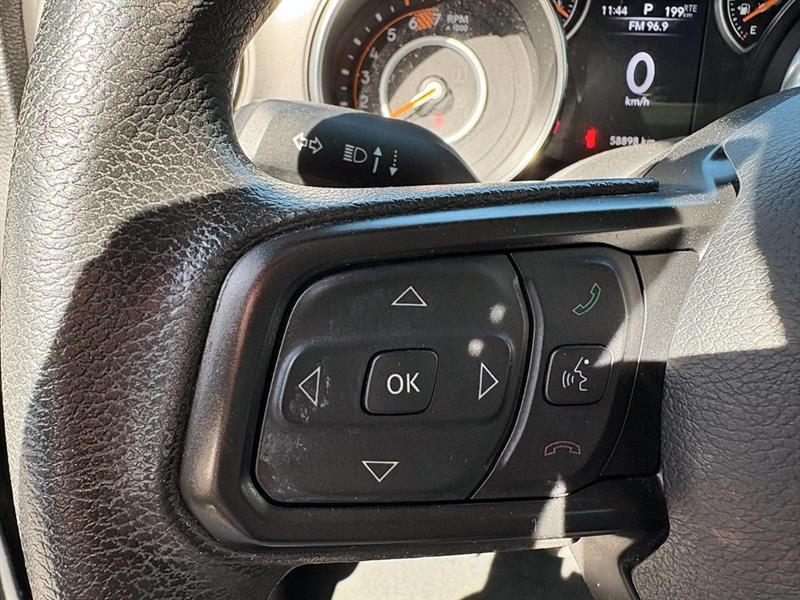 jeep Wrangler 2022 - 13