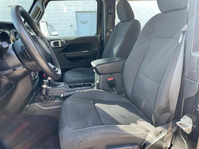 jeep Wrangler 2023 - 10